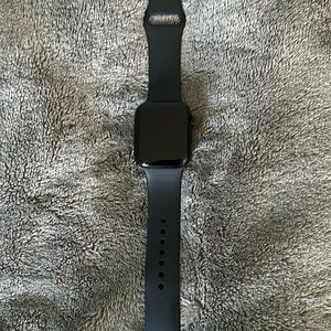 Apple Watch Series 8, Gently Used